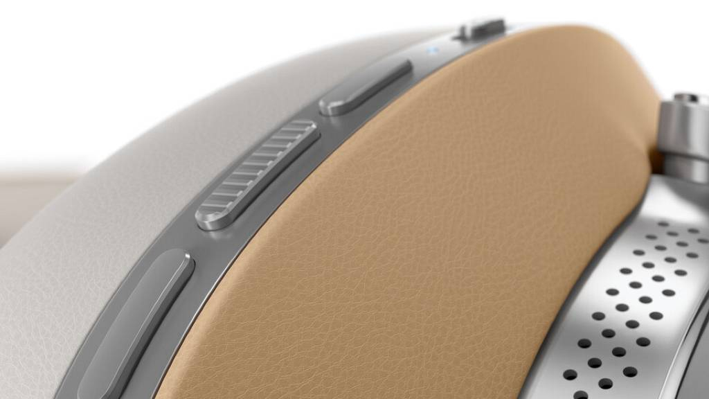 На фото изображено Беспроводные наушники Bowers & Wilkins Px8, бежевый