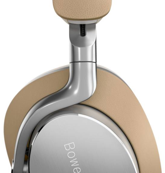 На фото изображено Беспроводные наушники Bowers & Wilkins Px8, бежевый